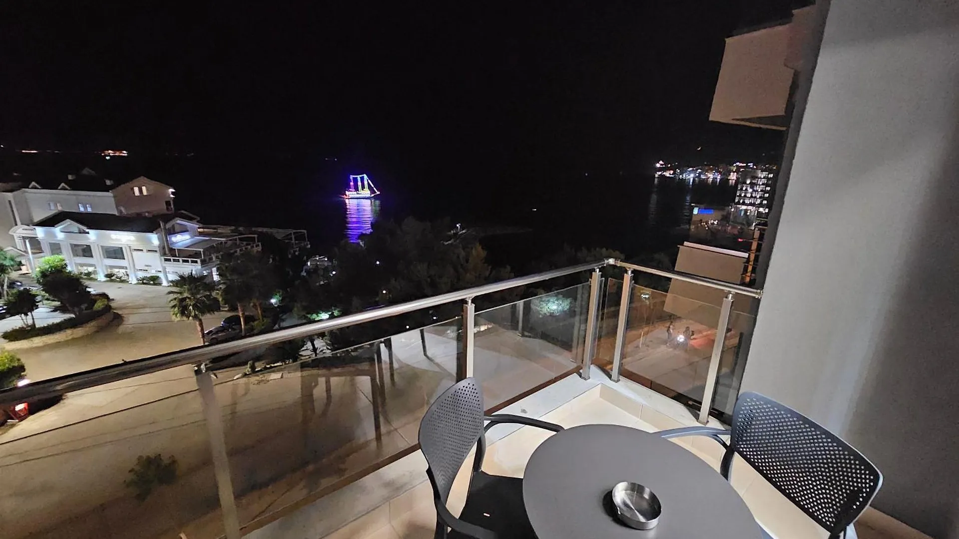 Seasun Apartments Saranda 0*, Sarandë