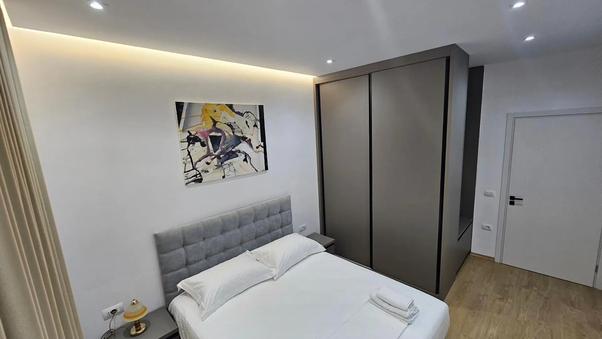 Seasun Apartments Saranda