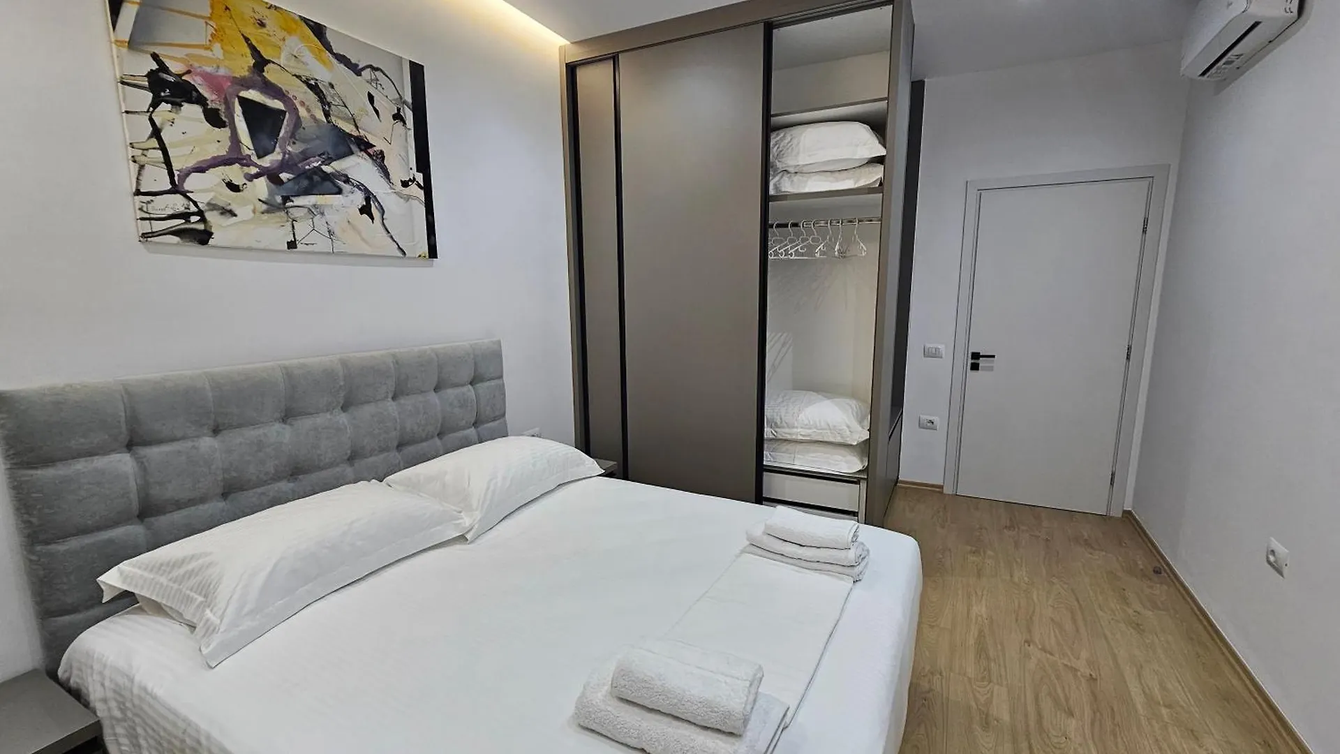 Seasun Apartments Saranda Sarandë