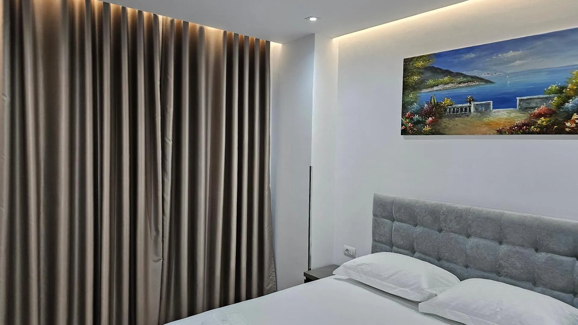 Seasun Apartments Saranda  Sarandë